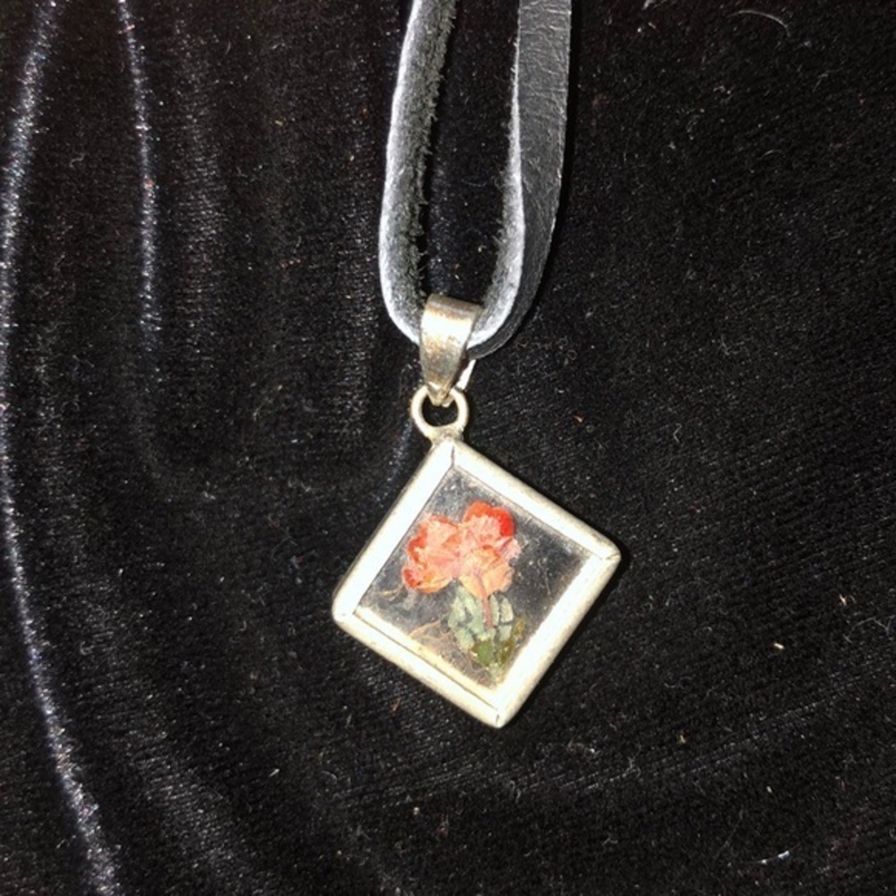 Dried Flower Pendant